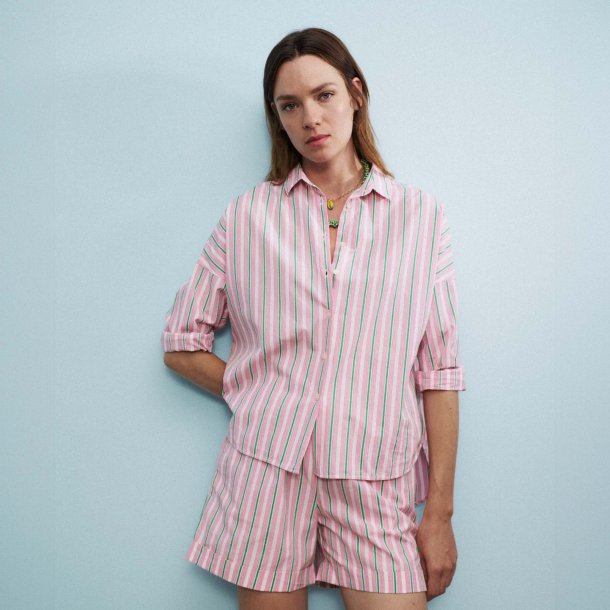 0039 Italy - Skjorte - Lucy