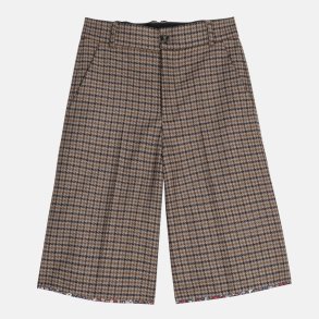 APOF - Shorts - Saga - Wales