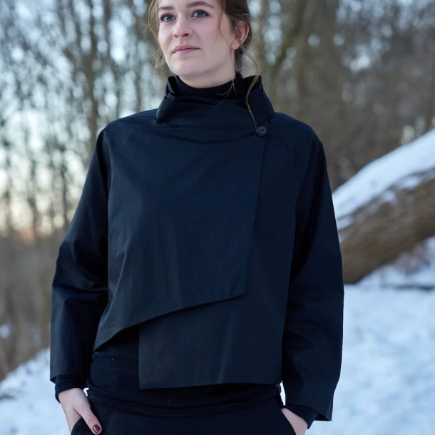 KVIST HJORD - Jakke - ilAiko crossjacket black