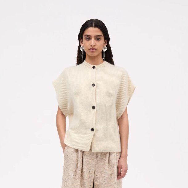 MKDT Studio - Strik - Thilda