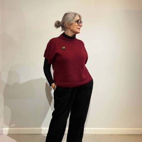 Raffine - Vest - Vesti