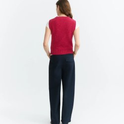 Thinking Mu - Vest - Kaia knitted vest - Red
